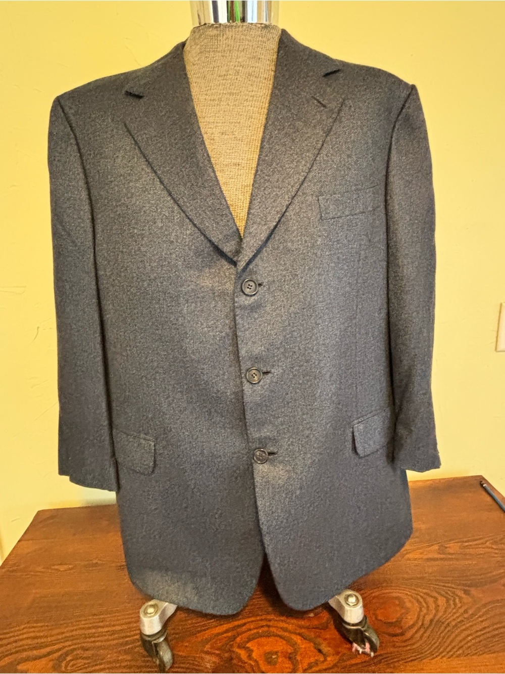 Brioni 100% Cashmere Blazer